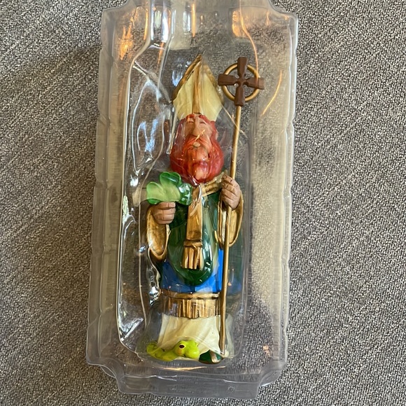 Hallmark Keepsake Saint Patrick Christmas Tree Ornament - Picture 11 of 12